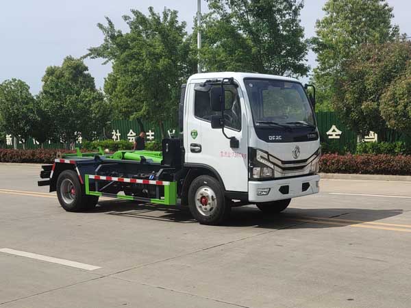 元年牌XSH5075ZXX型车厢可卸式垃圾车