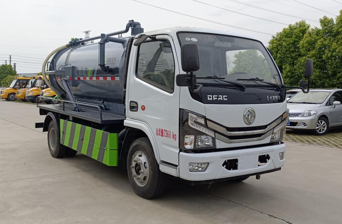元年牌XSH5070GXWE6型吸污车