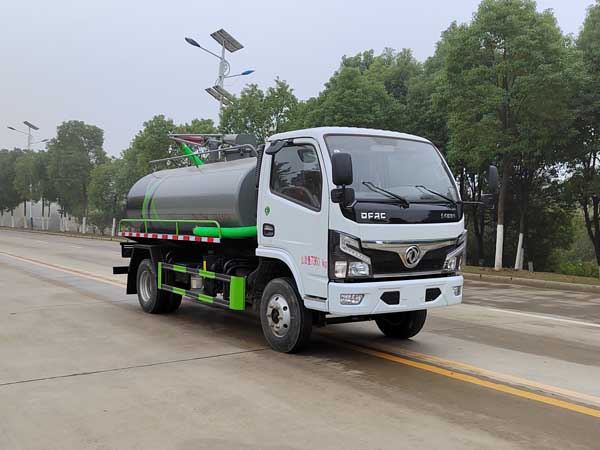 元年牌XSH5075GXEE型吸粪车